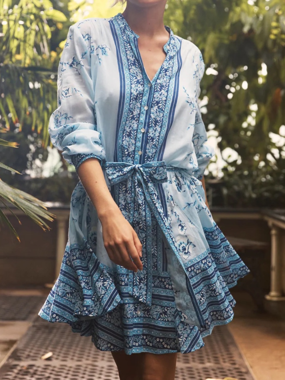 Juliet Dunn Cherry Cotton Blossom Blouson Dress in China Blue size 2